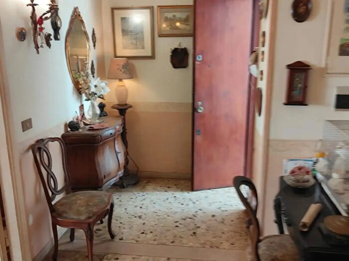Appartamento trilocale in vendita in Livorno
