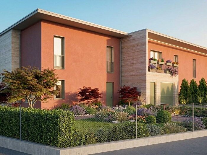 Appartamento con 6 locali in vendita in Viale Pordenone, Centro, Portogruaro