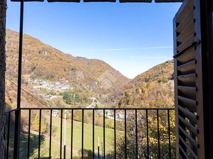 Casa trilocale in vendita in Via Garossini, Rora'