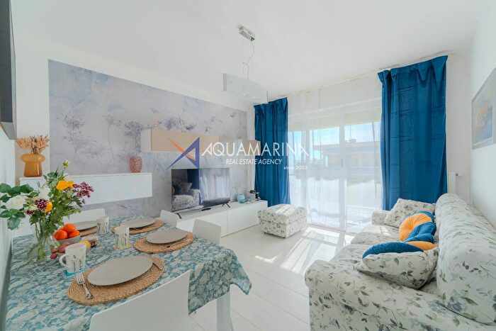 Appartamento trilocale in affitto in Via Padre Semeria, Sanremo