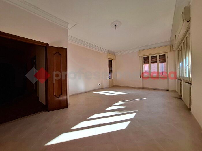 Casa con 8 locali in vendita in Via Santa Lucia, Sora