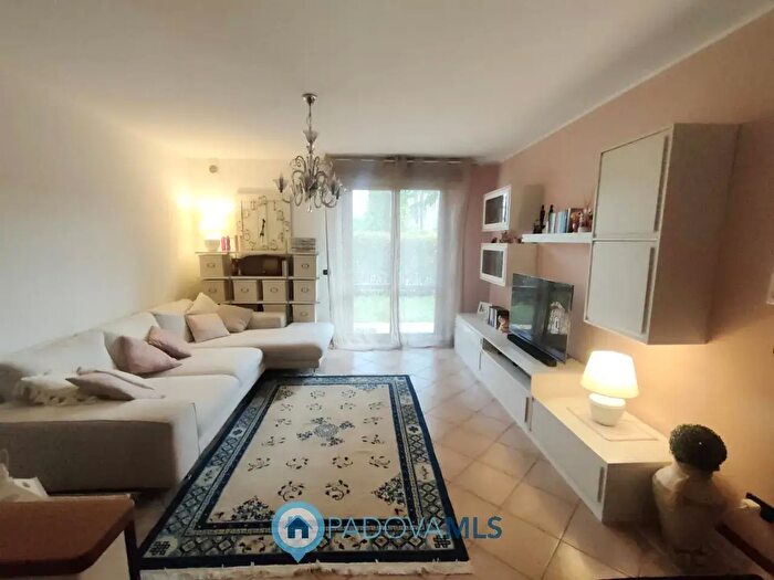 Appartamento trilocale in vendita in Via San Leopoldo, Noventa Padovana