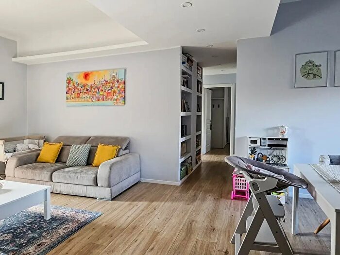 Appartamento con 7 locali in vendita in Via Bottini, Genova