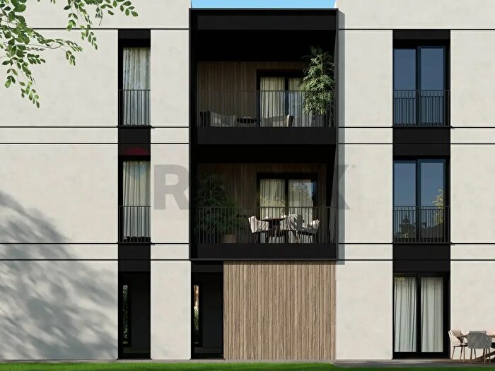 Appartamento trilocale in vendita in Via Roma, Treviolo