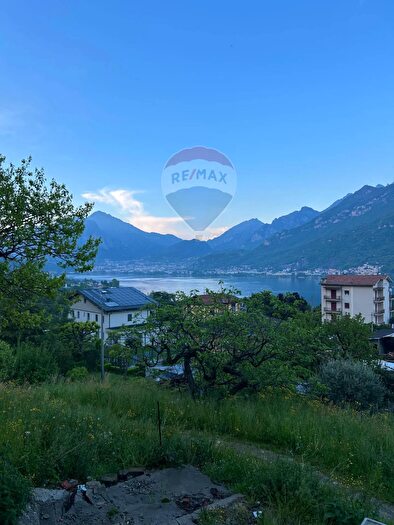 Appartamento trilocale in vendita in Via Gambate a, Olginate