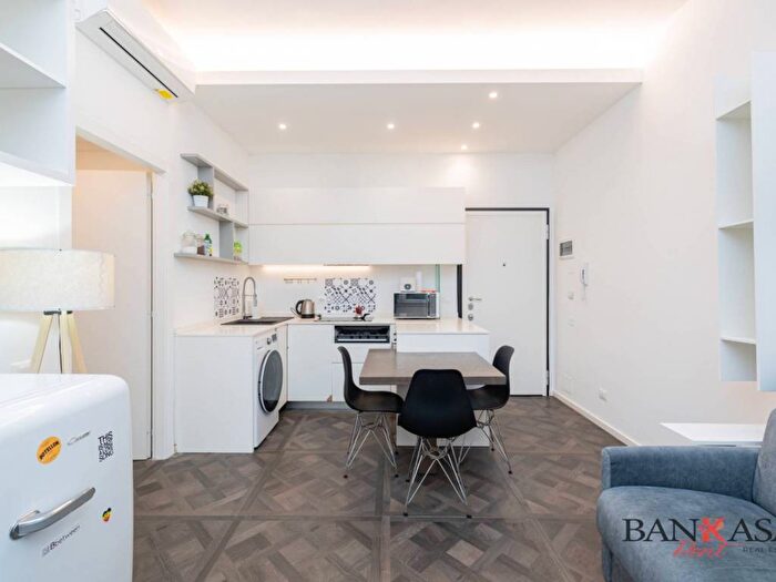 Appartamento bilocale in affitto in Via Adele Martignoni, Maggiolina, Milano