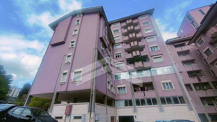 Appartamento con 5 locali in vendita in Via Pirandello, Campobasso