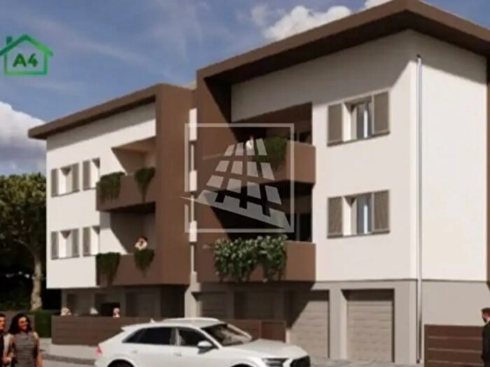 Appartamento trilocale in vendita in Fermi, Reggio Emilia
