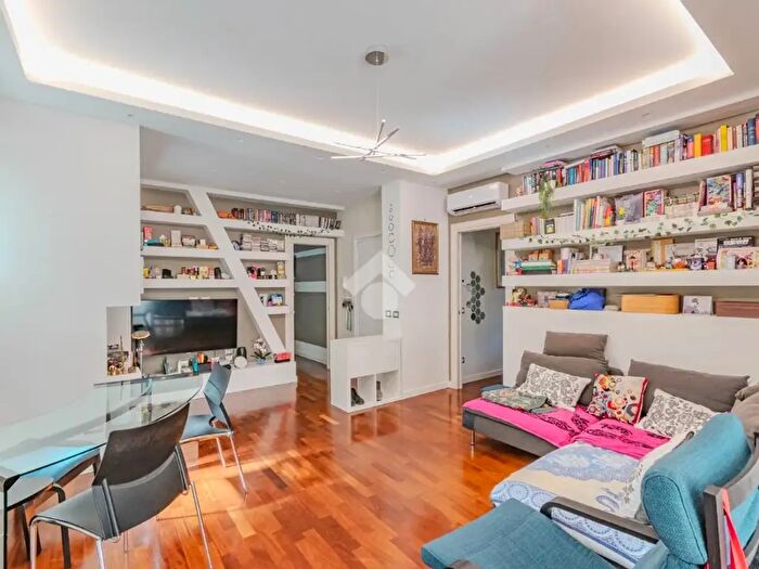 Appartamento quadrilocale in vendita in Roma