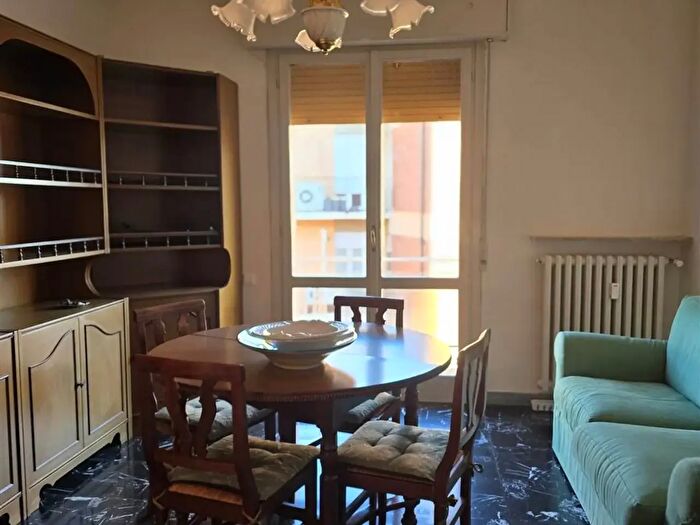 Appartamento quadrilocale in vendita in Modena