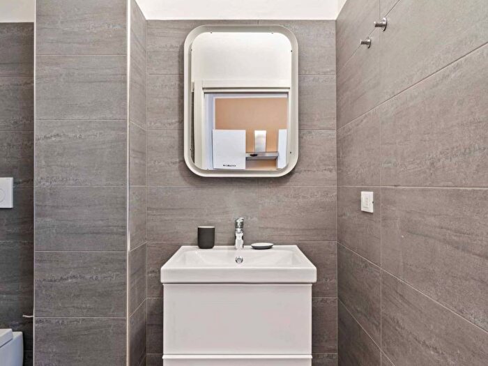 Appartamento in affitto in Via Luciano Manara, Guastalla, Milano