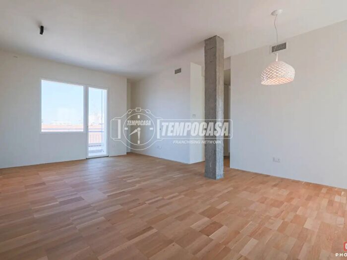 Appartamento quadrilocale in vendita in Via Ricci Curbastro, Lugo