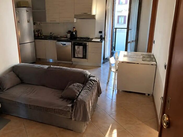Appartamento bilocale in affitto in Viale Fratelli Casiraghi, Sesto San Giovanni