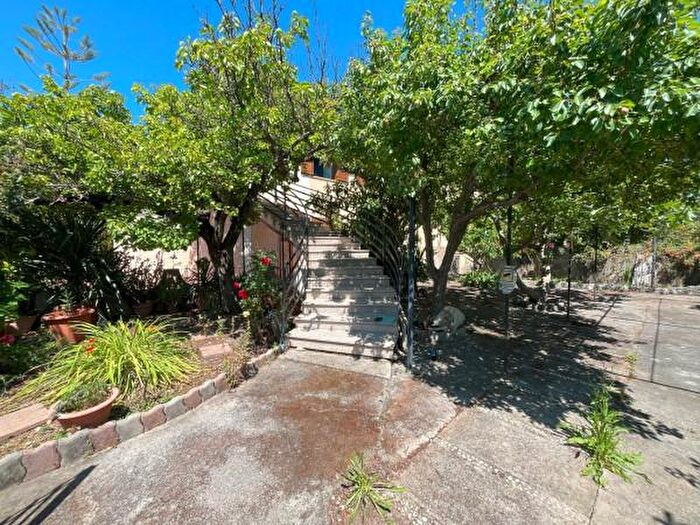 Appartamento trilocale in vendita in Via Feudo, Diamante