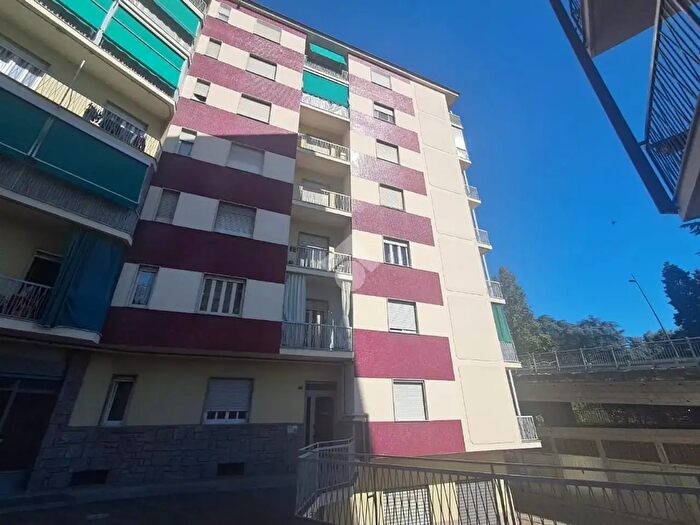Appartamento trilocale in vendita in Corso Giacomo Matteotti, Asti