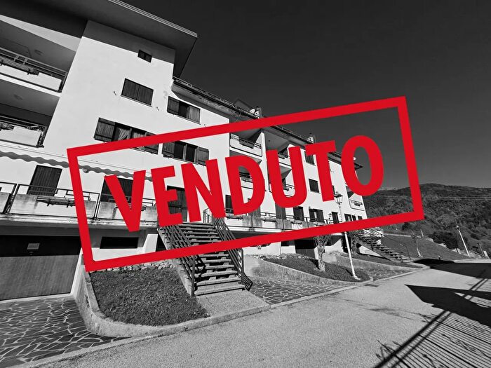 Appartamento con 5 locali in vendita in Sutrio