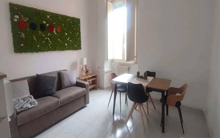 Appartamento trilocale in affitto in Largo Vercelli, Re di Roma, Roma