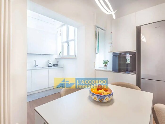 Appartamento con 6 locali in affitto in Via Tommaso Gentile, Chieti