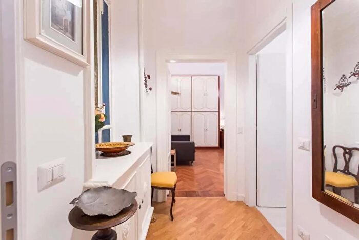 Appartamento monolocale in affitto in Via Marchesi De Taddei, Milano