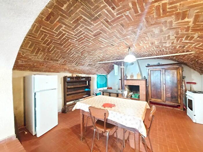 Casa quadrilocale in vendita in Borgata Ravera, Cumiana