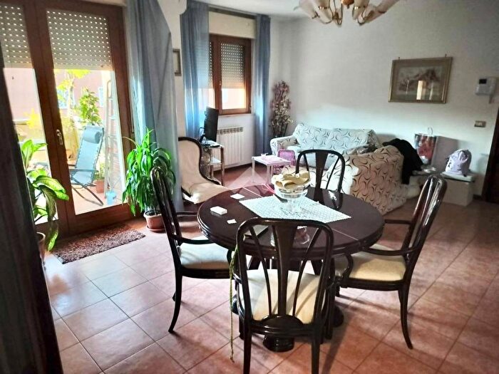 Appartamento quadrilocale in affitto in Fonte Laurentina, Roma