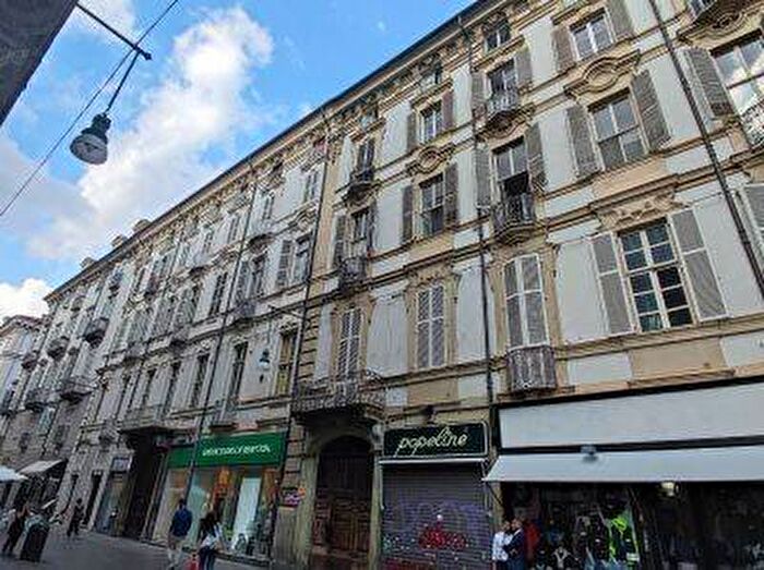 Appartamento bilocale in affitto in Via Giuseppe Garibaldi, Quadrilatero Romano, Torino