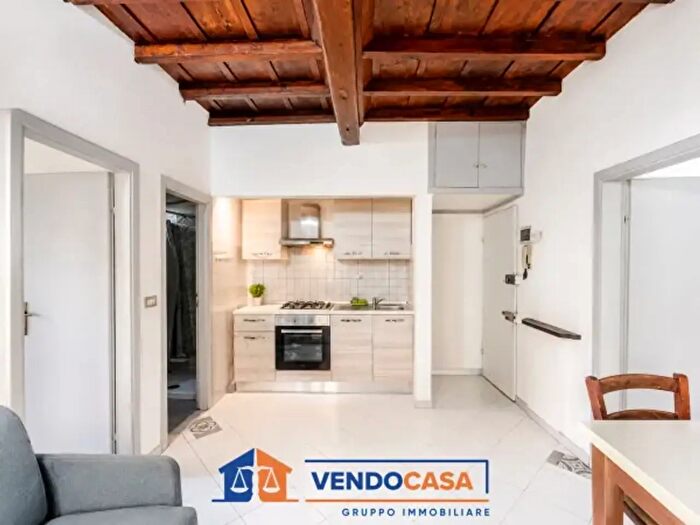 Appartamento trilocale in vendita in Via San Zanobi, Firenze