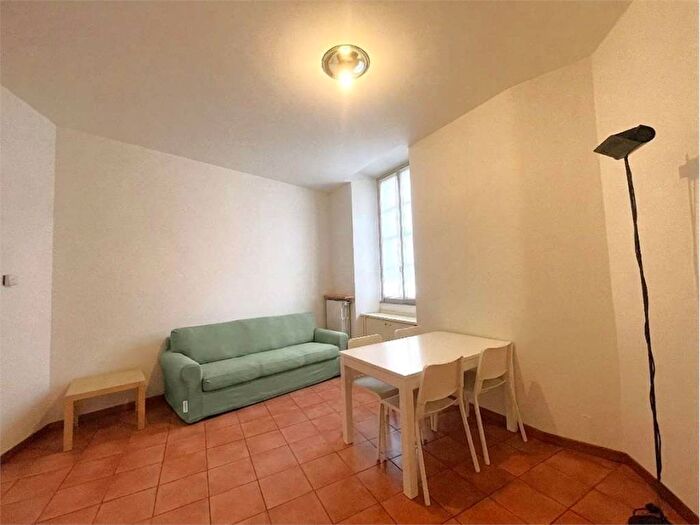 Appartamento bilocale in affitto in via Vigevano, Navigli Darsena, Milano