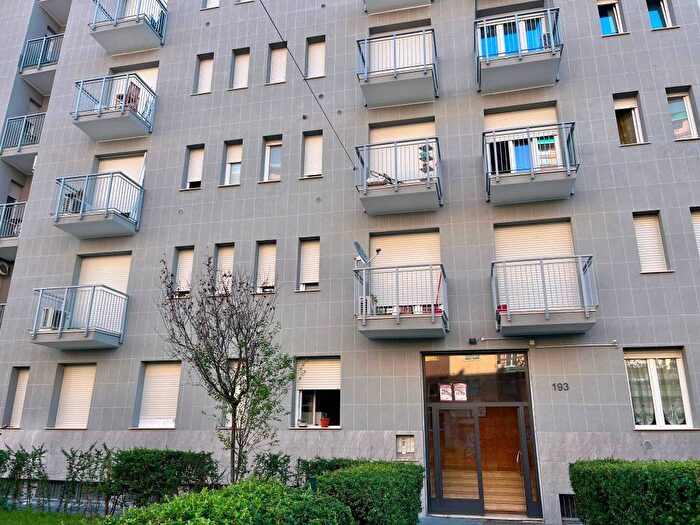 Appartamento monolocale in affitto in Via Giuseppe Ripamonti, Ripamonti Fondazione Prada, Milano