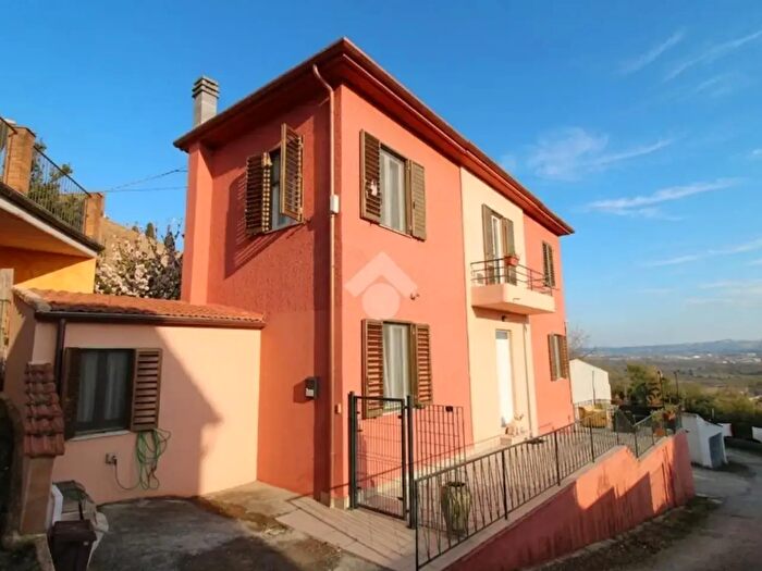 Casa quadrilocale in vendita in Via Dante Alighieri, SantElpidio A Mare