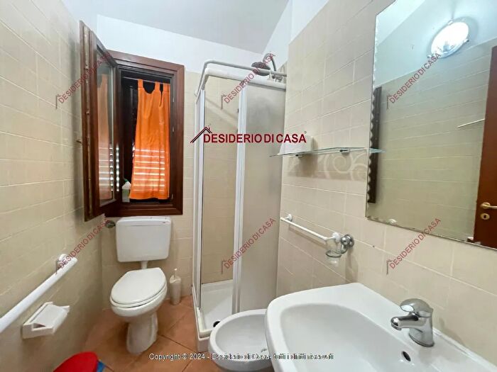 Appartamento trilocale in vendita in Contrada Pistavecchia Contrada Pistavecchia Pa Italia, Campofelice Di Roccella