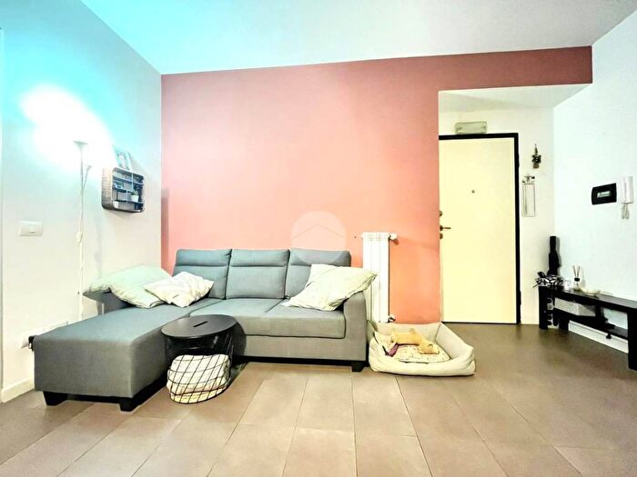 Appartamento trilocale in affitto in Via Enrico dal Pozzo, Marconi, Roma