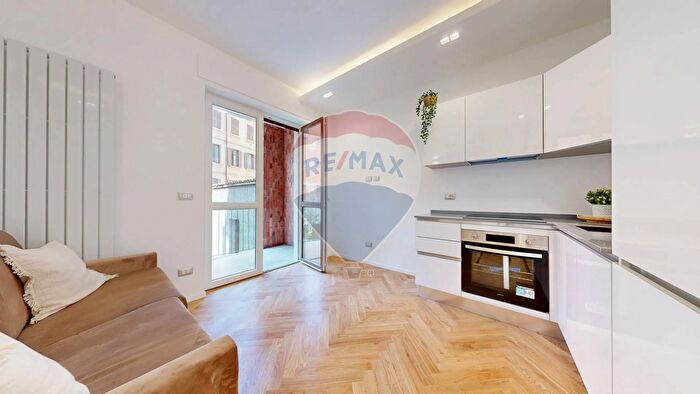 Appartamento bilocale in vendita in Via Fiamma, Milano