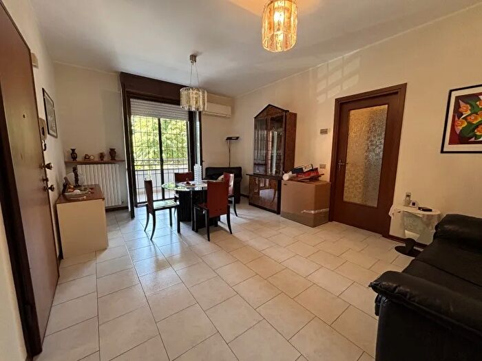 Appartamento trilocale in vendita in Via Po, Soliera