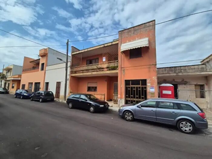 Appartamento con 6 locali in vendita in Via Nazionale Sauro, Vernole