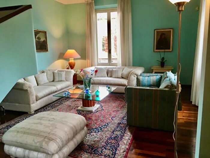 Appartamento con 5 locali in affitto in Via Anacarsi Nardi, Modena