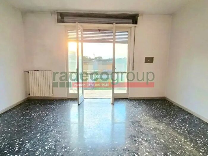 Appartamento quadrilocale in vendita in Via del Fagiano, Livorno