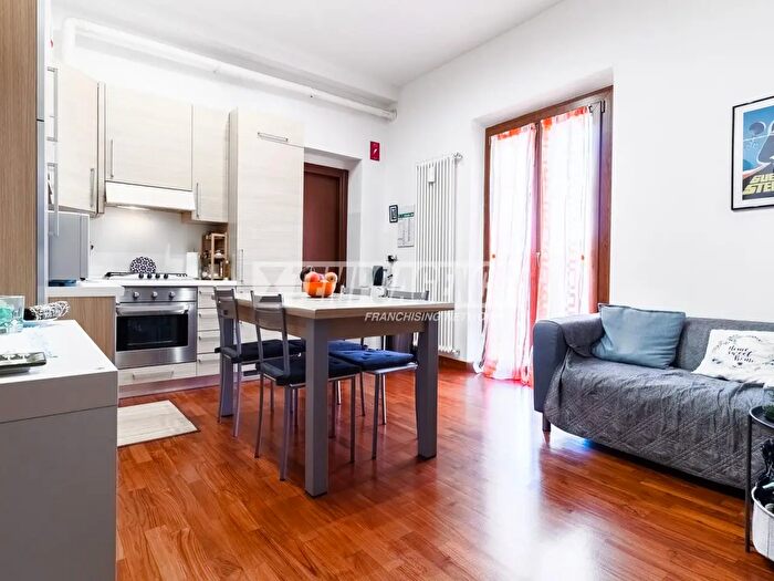 Appartamento bilocale in vendita in Via Monte Piana, Milano