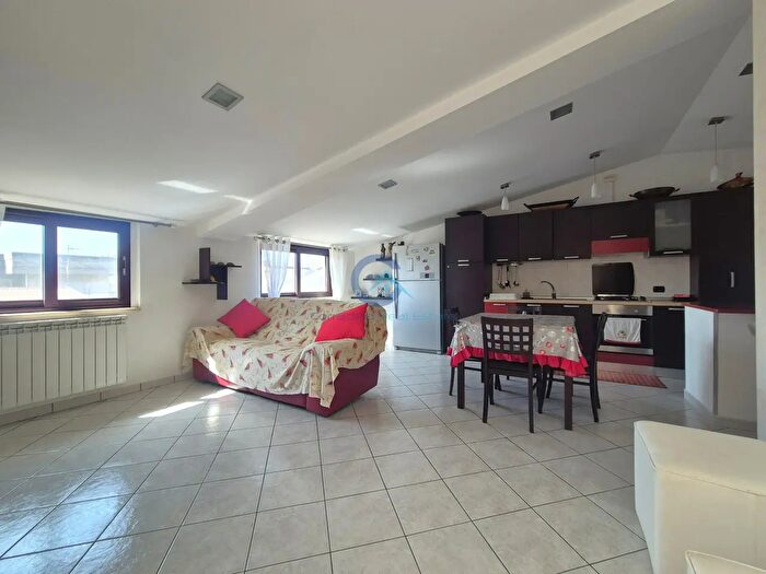 Appartamento quadrilocale in affitto in Vis Padre Pio X, Catanzaro