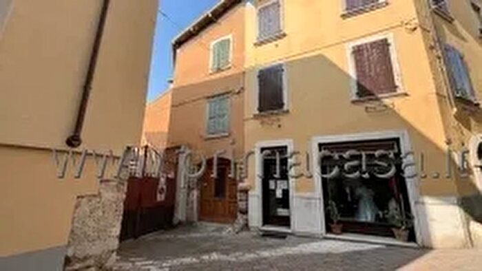 Casa con 10 locali in vendita in Benamati, Toscolano Maderno
