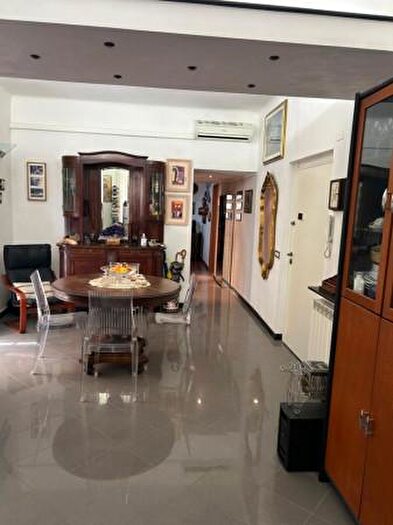 Appartamento trilocale in vendita in Scaletta Bersaglio, Genova