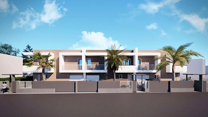 Casa con 5 locali in vendita in Via Raimondo Vianello, Peschiera Del Garda