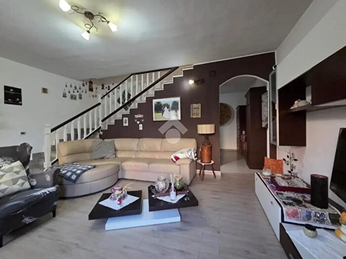 Casa con 5 locali in vendita in Via Ogliastra, SantAntioco