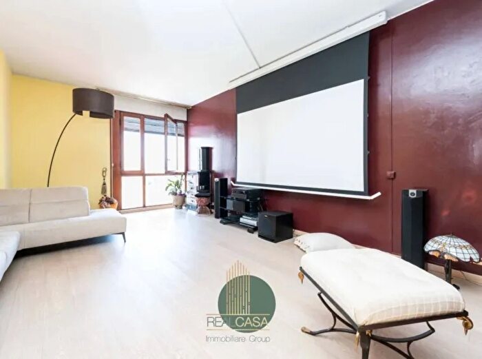 Appartamento trilocale in vendita in Via Italia Centro Monza Monza And Brianza Lombardia Italia, Monza