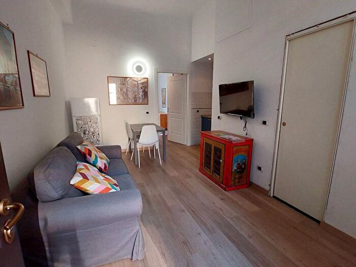 Appartamento bilocale in affitto in Via Gentilino, Corso San Gottardo, Milano