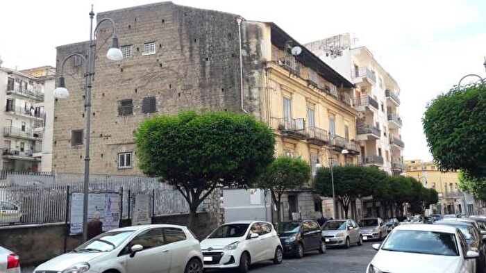 Appartamento trilocale in vendita in Corso Ottobre, Maddaloni