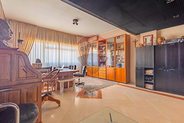 Appartamento quadrilocale in vendita in Corso Mazzini d, Bari