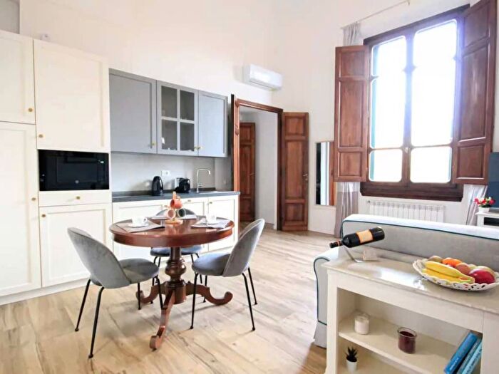 Appartamento bilocale in affitto in Viale Giovanni Milton, Libertà Savonarola, Firenze