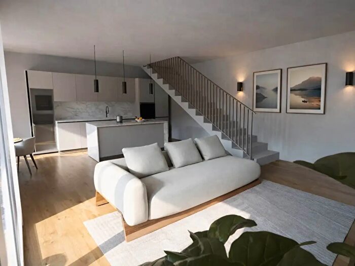 Case in Vendita e in Affitto - 3