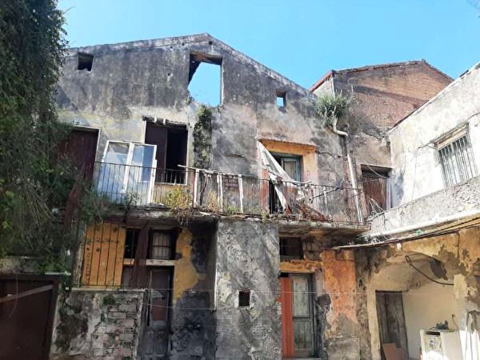 Casa con 6 locali in vendita in Via Santa Croce Snc, Somma Vesuviana